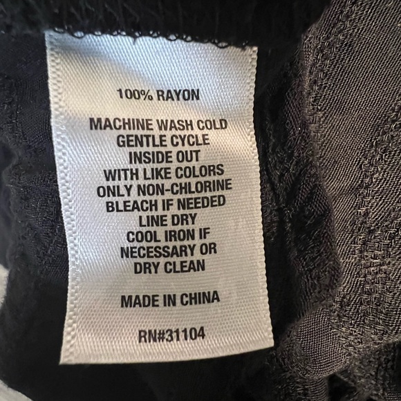 New Directions Black Button-Front Blouse - Picture 5 of 6